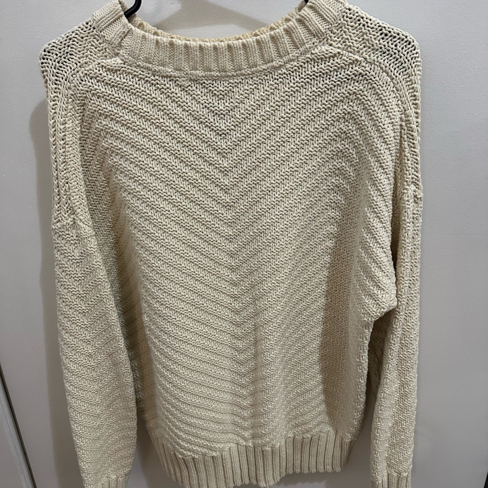 Roots Cream Knit Women's Sweater - Classic Crewneck